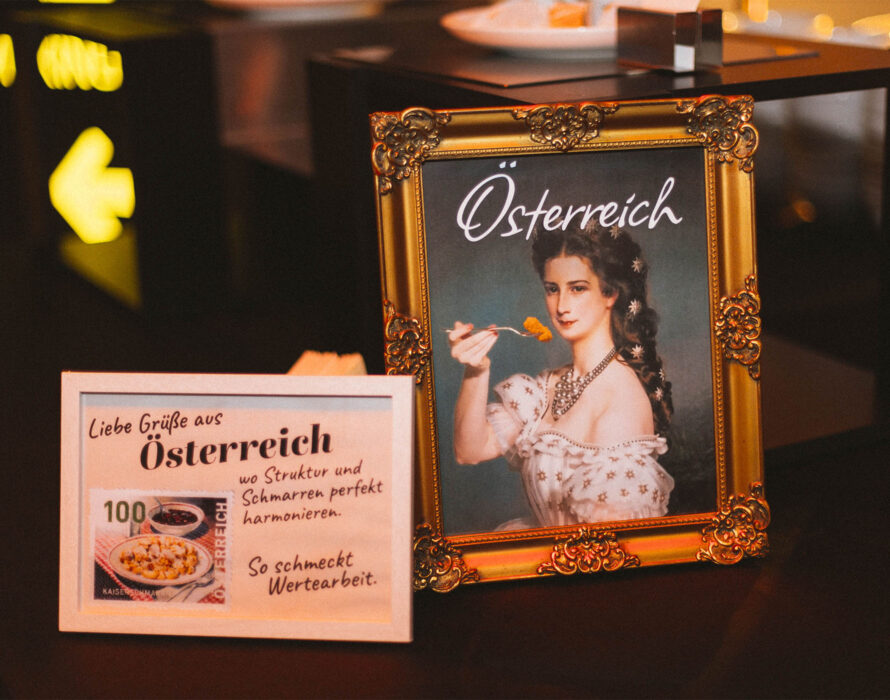 Sissi isst Schnitzel