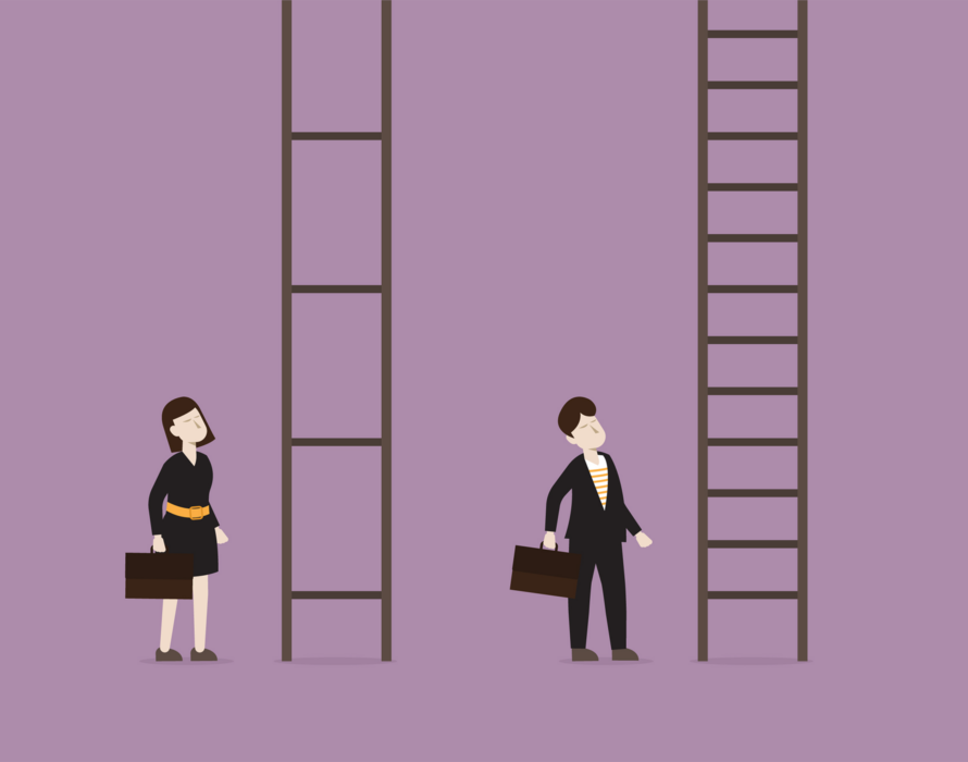 Mann und Frau schauen auf Leitern